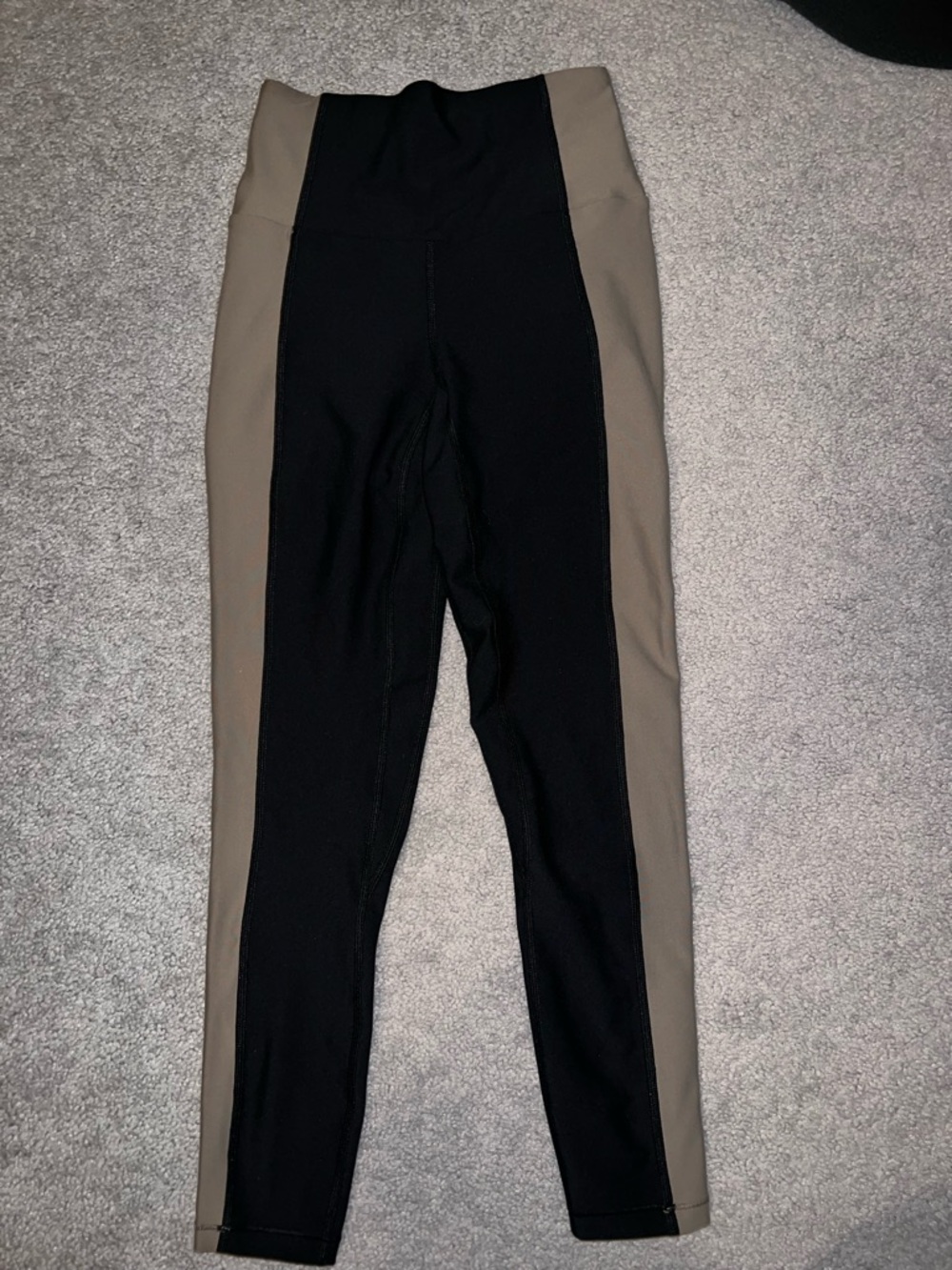 YPB Colorblock High Rise Legging - Picture 3 of 4